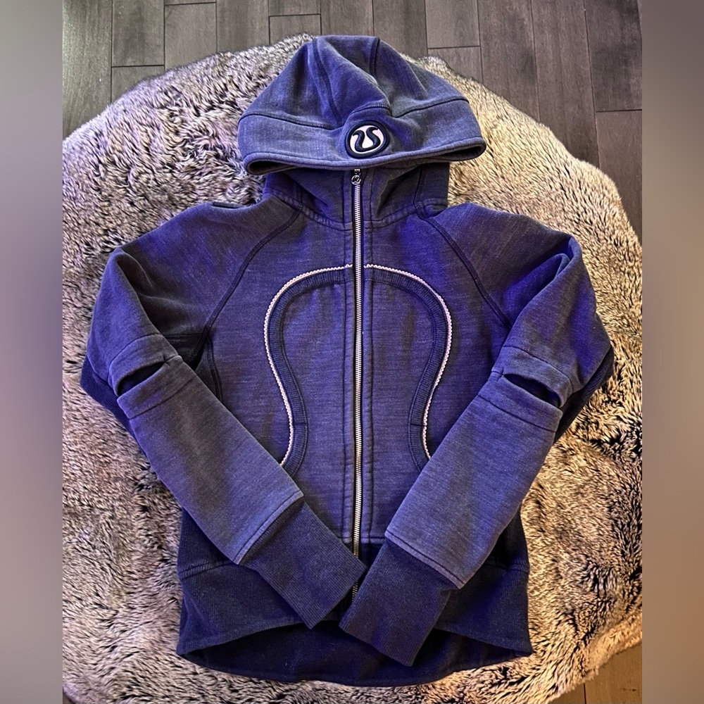 lululemon athletica Women's Hooded Zip-Up Jacket in Purple